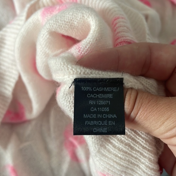 Cashmere sweater - Picture 3 of 3